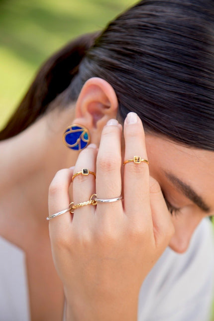 Anillo Ela Pirámide "Y"